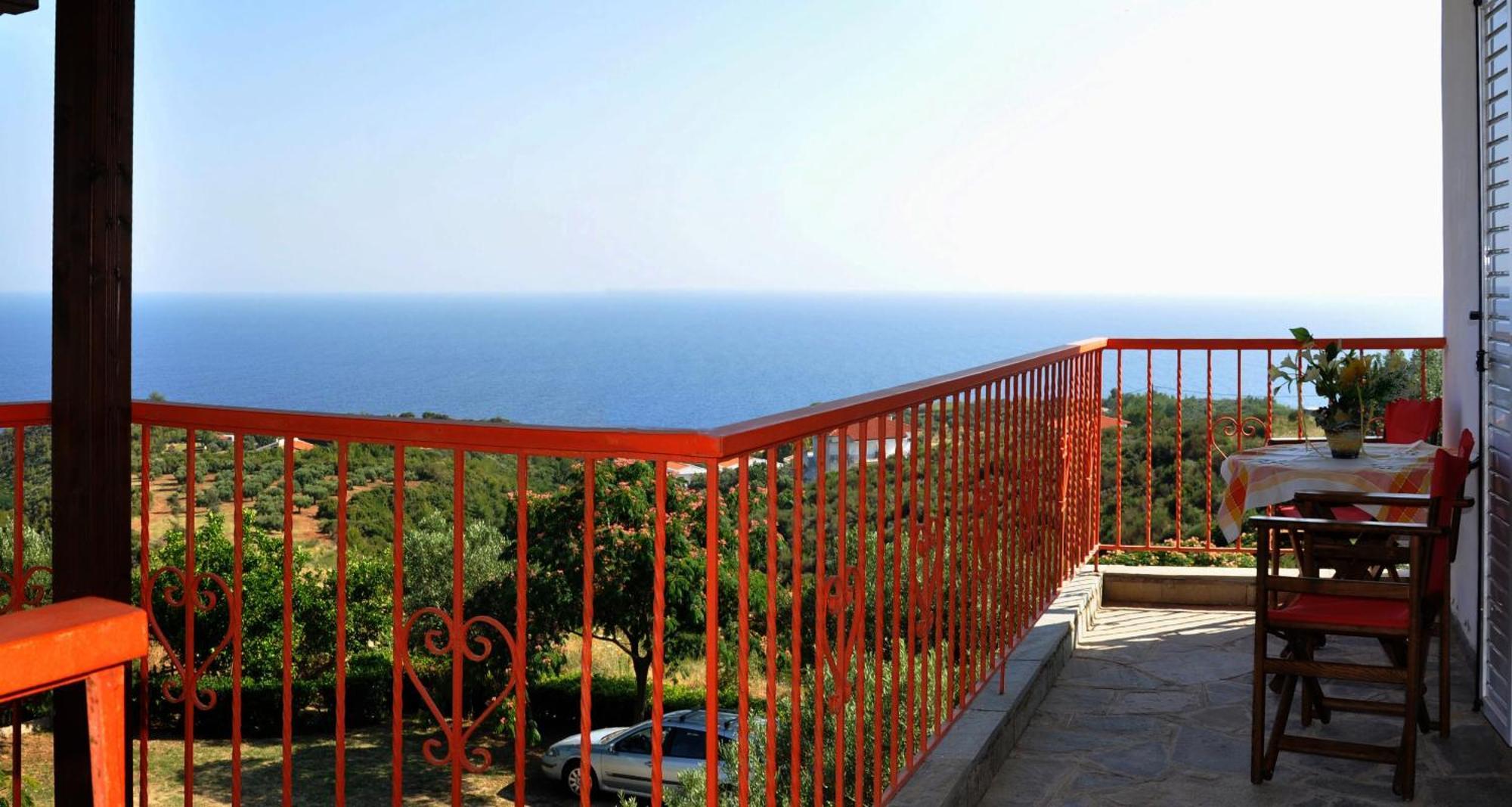 Aris Pension Agia Paraskevi  Rom bilde